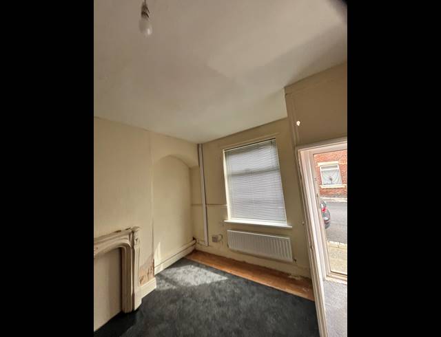 2 bed property for sale in PETERLEE